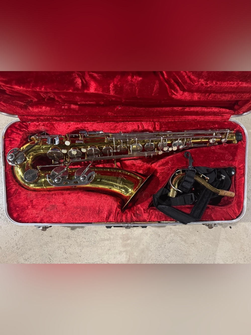 Armstrong Model 3055T tenor saxophone made in the USA